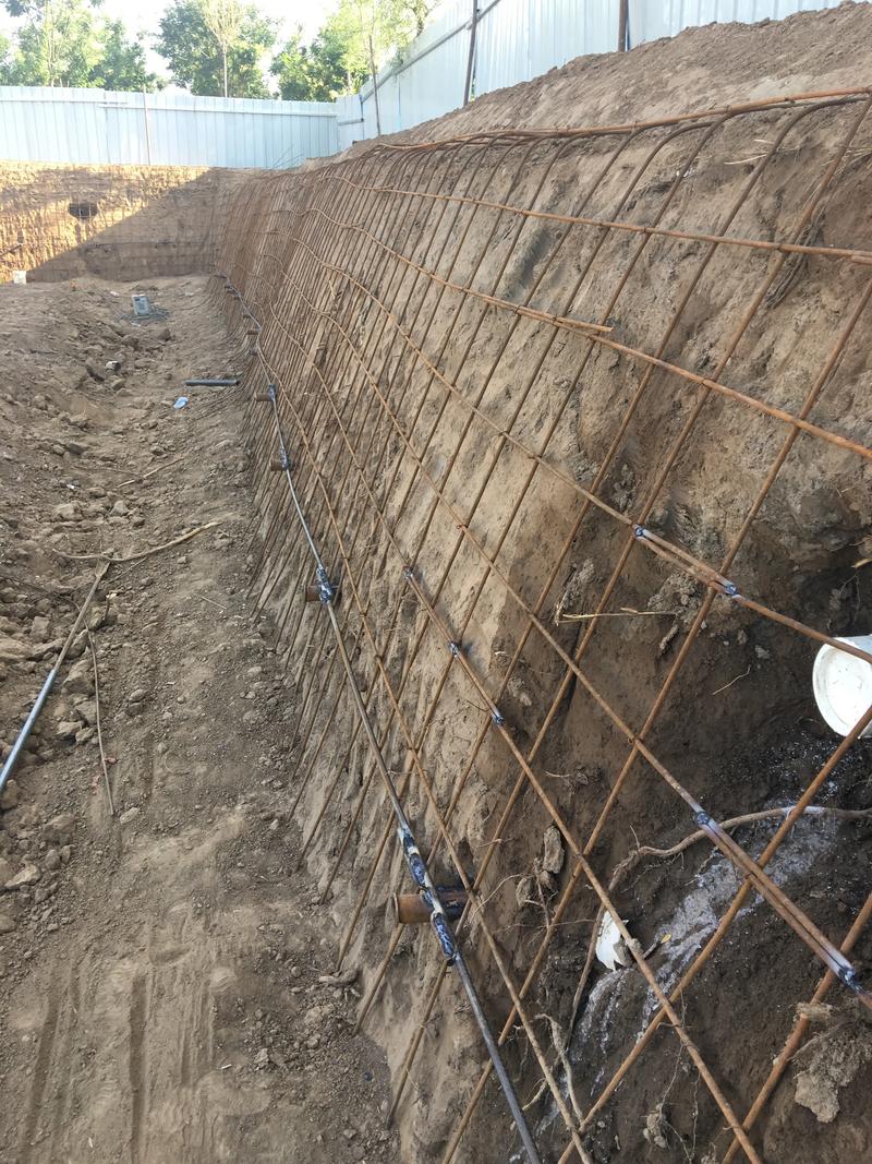 三门峡边坡加固